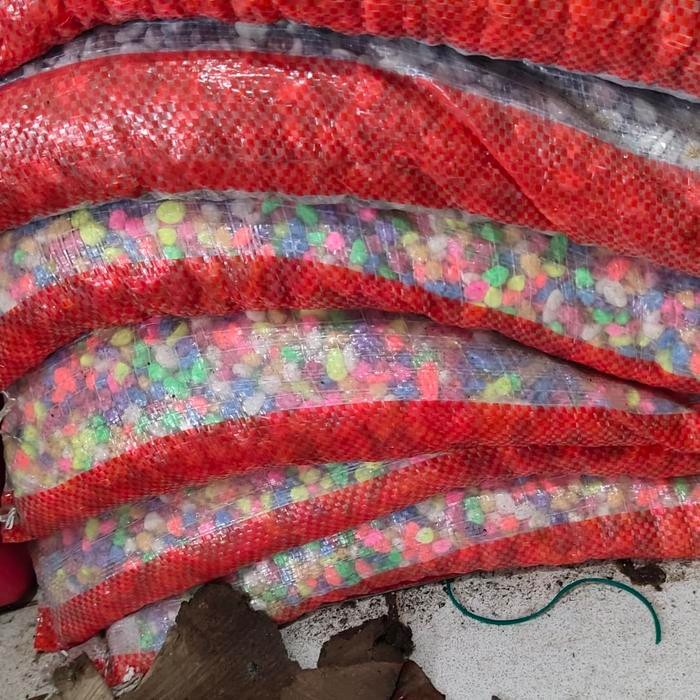 Batu Hiasan Taiwan Warna Warni Karungan 9 Kg