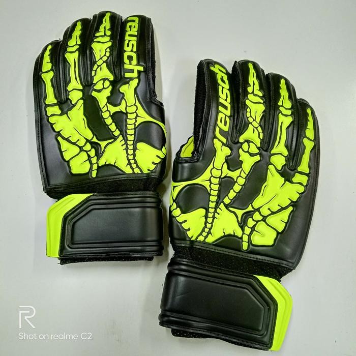 Sarung tangan kiper goalkeepeer gloves reusch X-ray 7040 original (TERBAIK) (TERBARU) (TERMURAH)