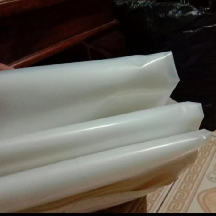 

plastik uv lebar 4 meter x panjang 8 meter 200 micron