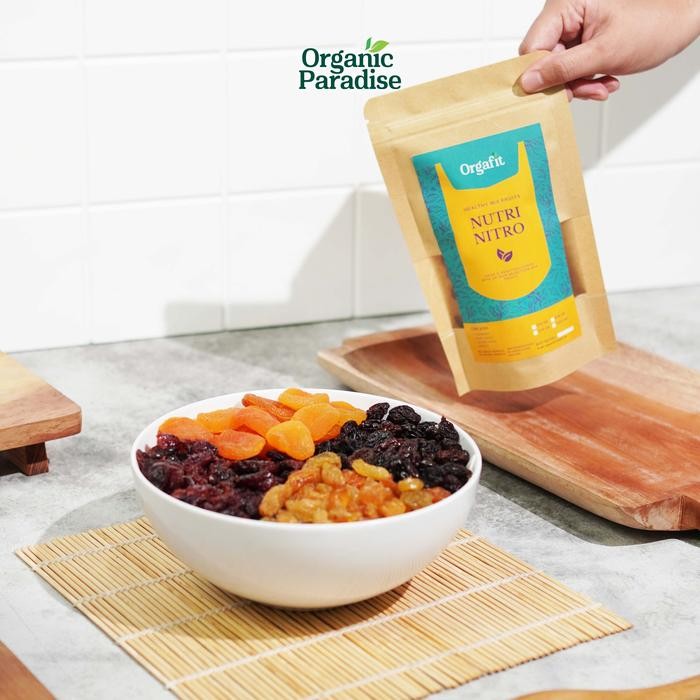 

Mix Dried Fruit Nutri Nitro 1 KG / Buah Kering Campur Mix Nutri Nitro 1 KG Organic Paradise