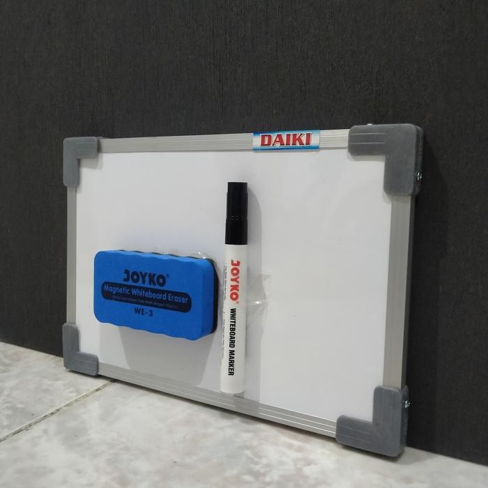 

New Whiteboard / papan tulis magnetic uk 20x30 cm