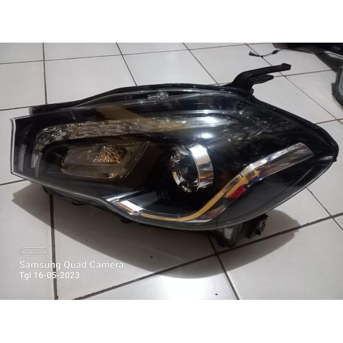 Head Lamp Suzuki Sx 4 S Cross Bekas