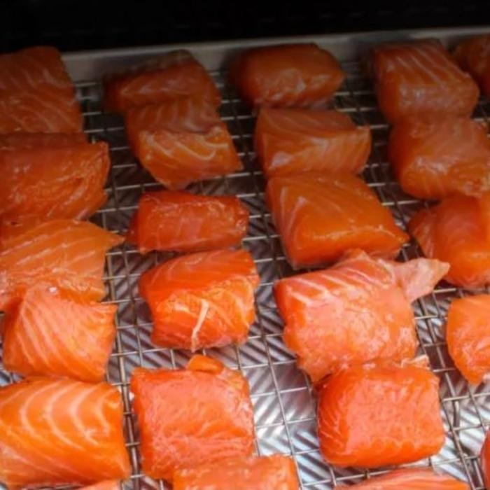 

LUXEHEALTH- Salmon Cube @250Gr