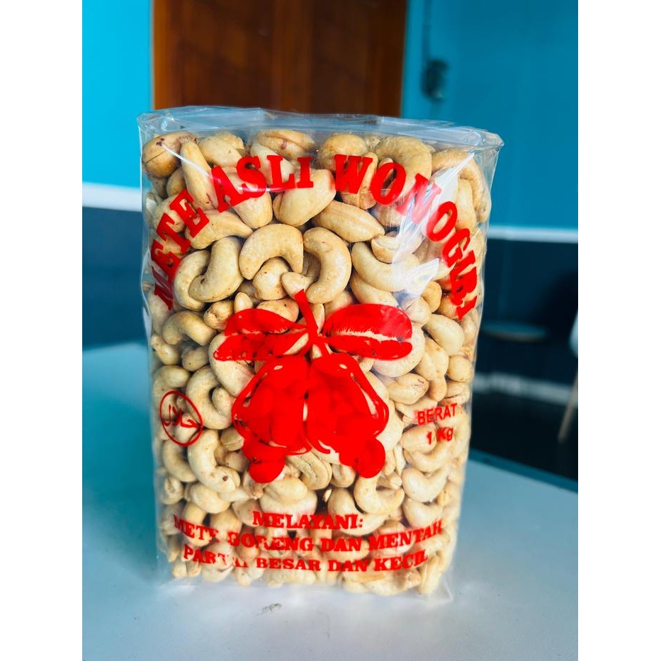 

Mede Super Wonogiri - Kacang Mede Asli, Lezat dan Bergizi Camilan Food