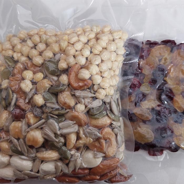 

Mix Nut Roasted isi 10 Macam kemasan 1kg