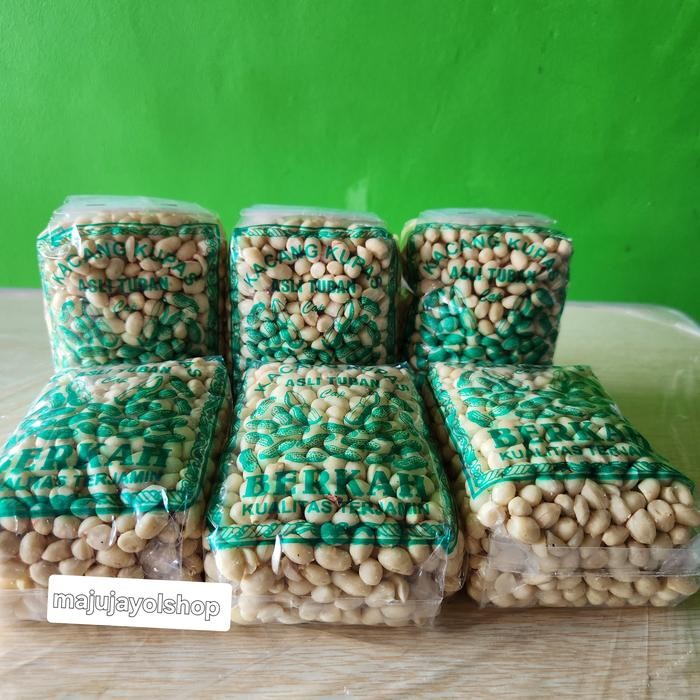 

Paket Hemat 1 Ball 10 Bungkus Kacang Kupas Tuban Kualitas Premium