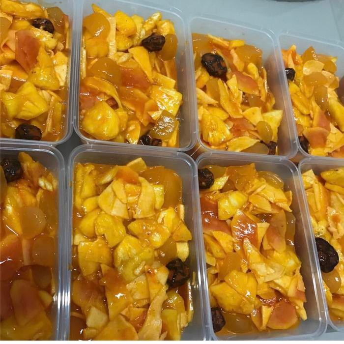 

Rujak Buah Kekinian / Asinan Buah