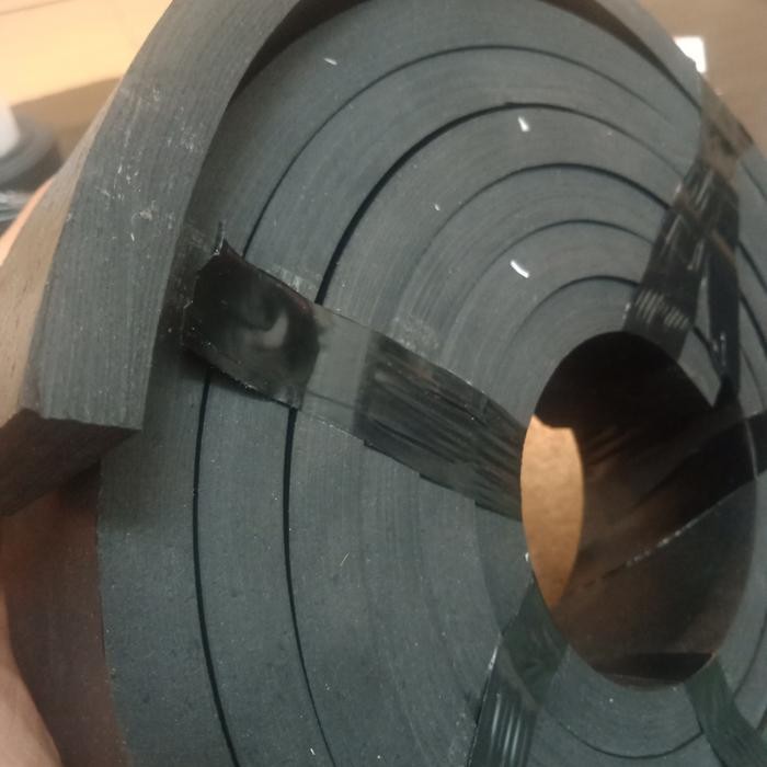 

Stok Baru rubber strip /karet bantalan 10mm 5cm x 1mtr
