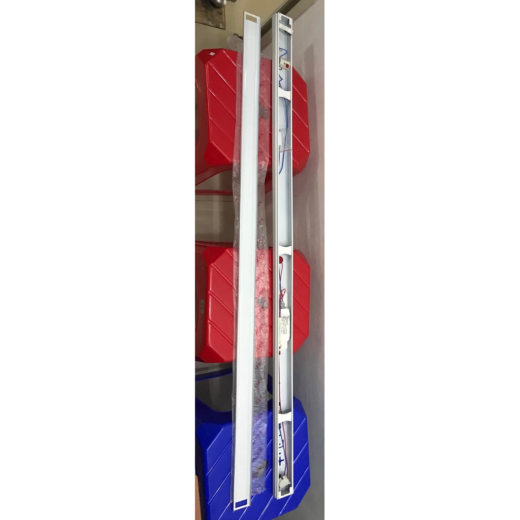 RUMAH NEON KAP BALOK LAMPU NEON TL-D 36W / 40W - 120CM