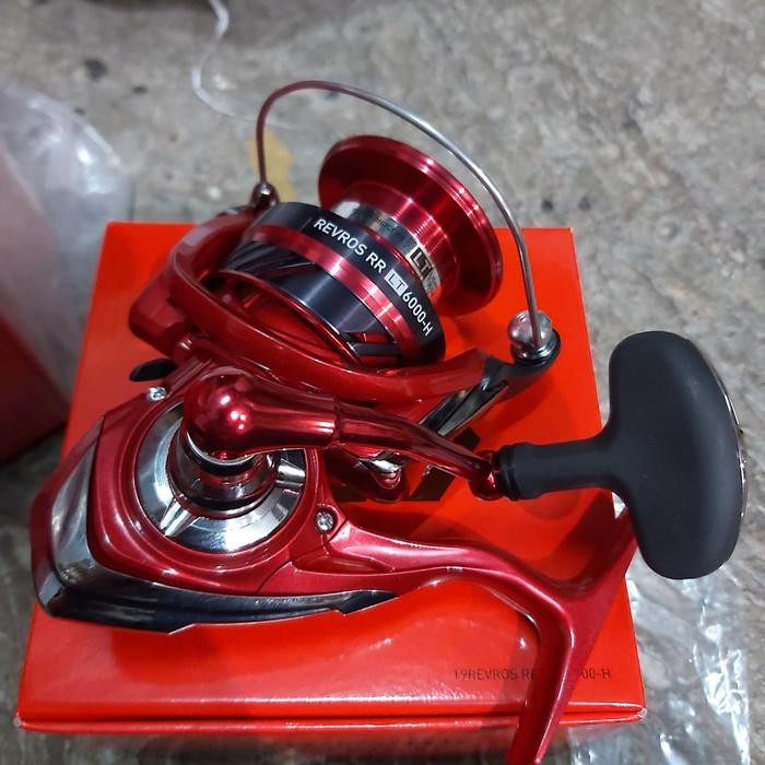 Paling Berkualitas Reel Daiwa Revros Rr 6000 H Merah