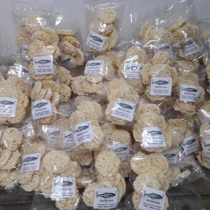 

New Kerupuk ikan silva Fish Crackers