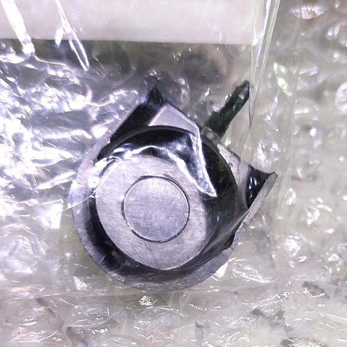 Tutup Baut Wiper Depan Mirage Genuine Part Mitsubishi