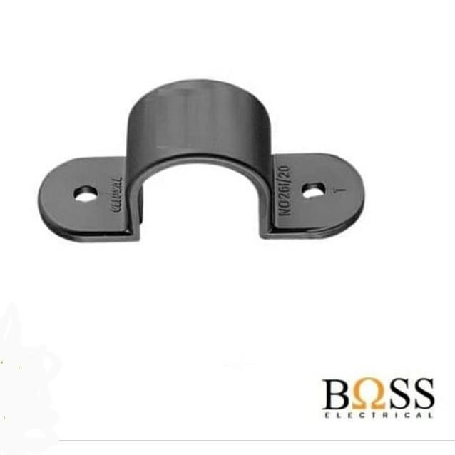 Klem Clamp Pipa Listrik Pvc Hitam Boss / Clipsal 20 Mm 1 Kantong 100