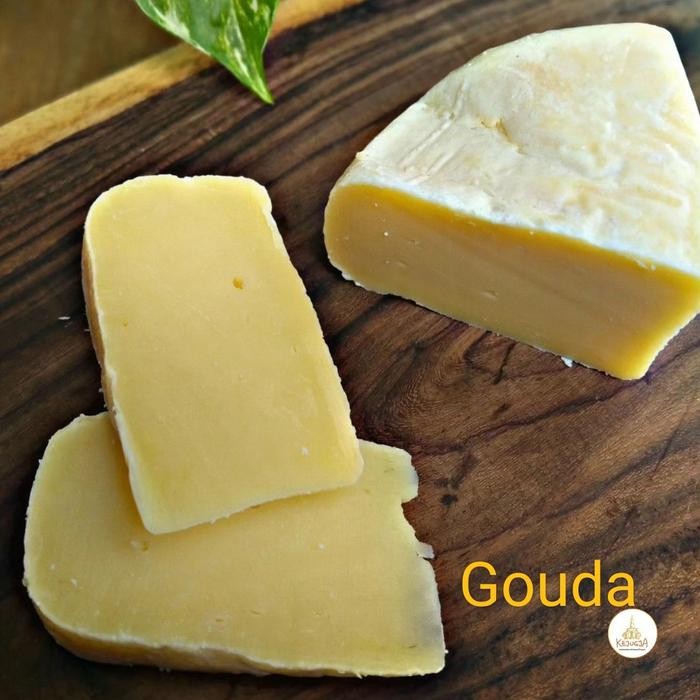

Artisan Raw Cheese 250gr from grass fed milk KEJU artisan halal dan Thayyib