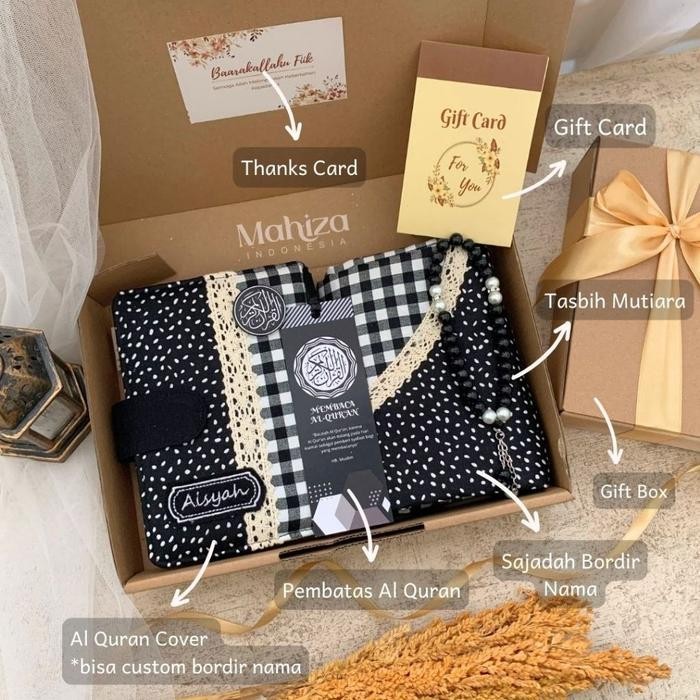 Paket Hampers B Hampers Premium Alquran Kecil A6 Dan Sajadah Custom Nama Al-Qur'An Mushaf Cocok