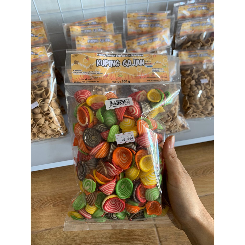 

MAICA KUE KUPING GAJAH RAINBOW 200G
