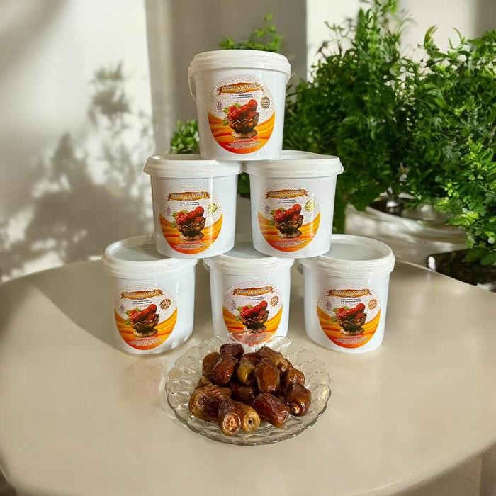 

New PROMO PAKET 2 EMBER - Kurma Al Qaseem Premium Kurma Al Qassim 400 gram Kemasan Ember