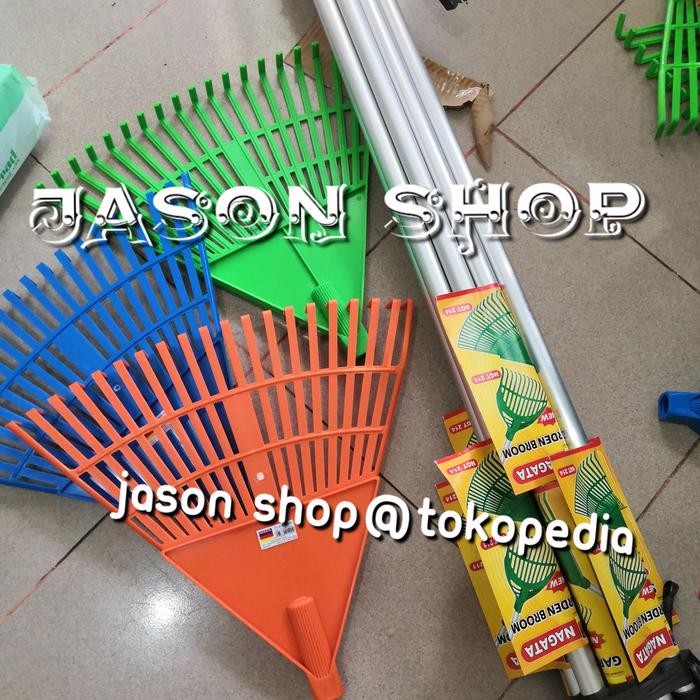 Sapu daun nagata 214/Garden broom nagata 214/Sapu plastik nagata
