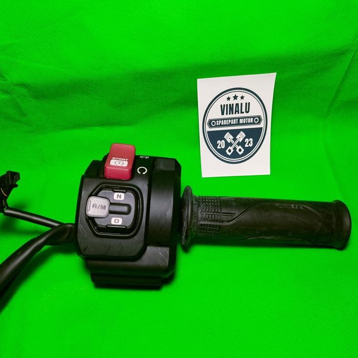 MELAYANI FAKTUR PAJAK HOLDER SAKLAR KANAN MOGE CRF 1000