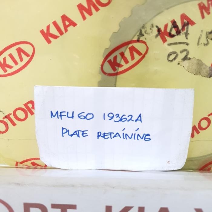 Plate Retaining - Kia Carens I & Ii - Kia Genuine Part