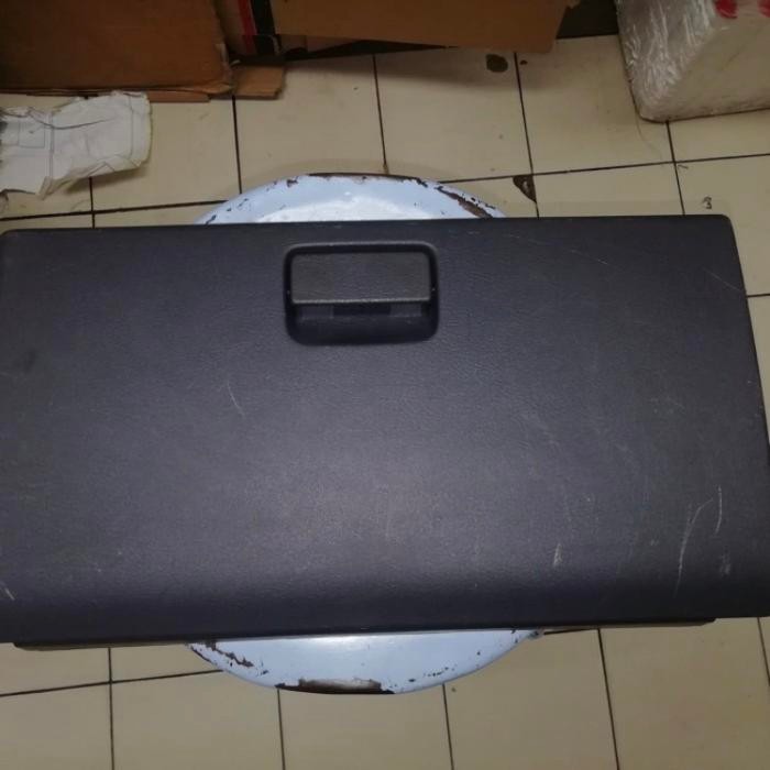 Tutup Laci Mitsubishi Colt T120Ss