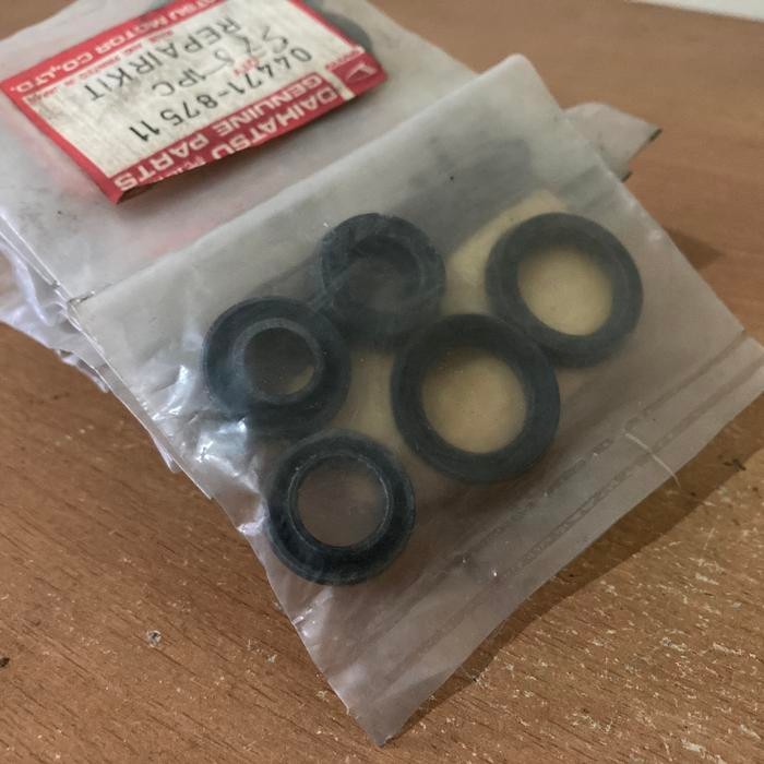 Bm Cup Kit Karet Master Rem Atas 3/4 Hijet 1000 S75 Daihatsu Genuine