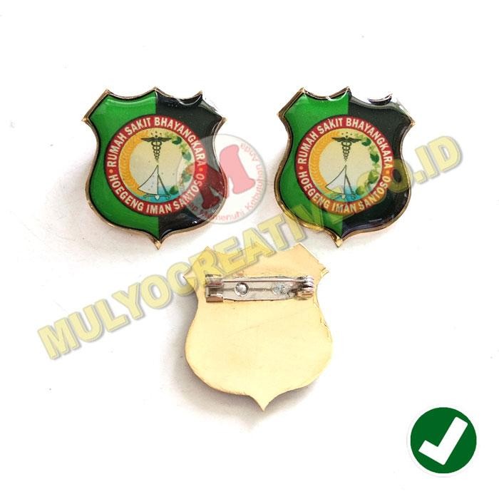 

Lencana Aksesoris Rumah Sakit - Pin Logo Custom Desain Murah PREMIUM