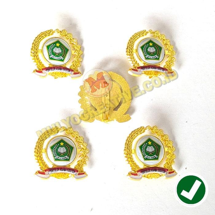 

Bros Pin Penyuluh Agama Kristen Pin Logo Kemenag Padi Kapas Murah PREMIUM