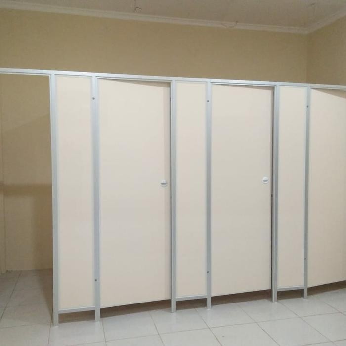 PESANAN PAK BUDI PARTISI TOILET CUBIKAL PVC ALUMINIUM