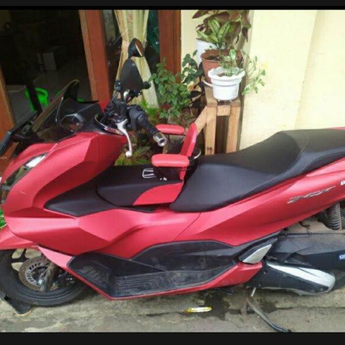 Jok Kursi Sandaran Anak Motor PCX baru Motif Logo