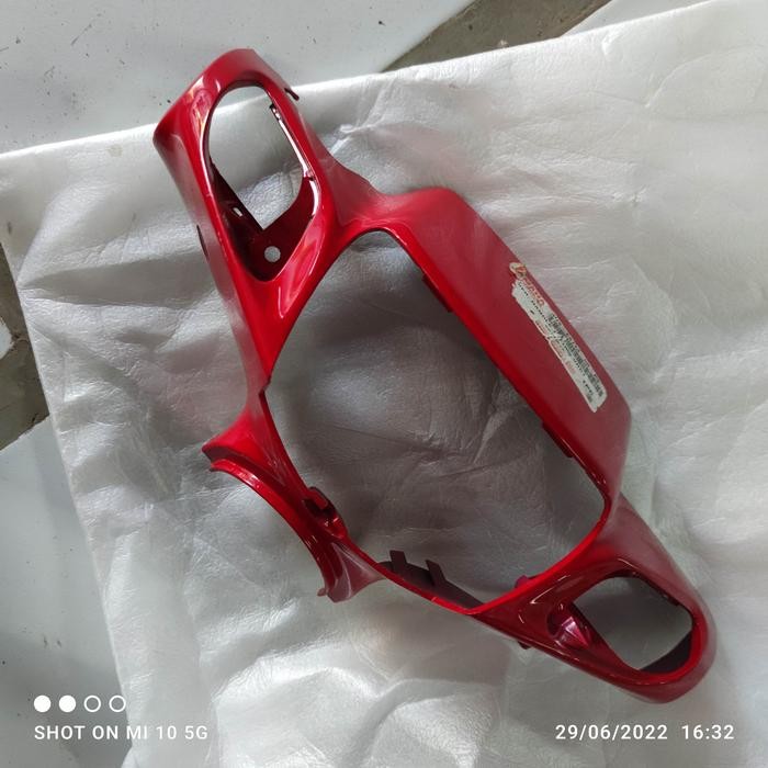 Batok Lampu Depan F1Zr Merah .4Us-F6143-00-P4