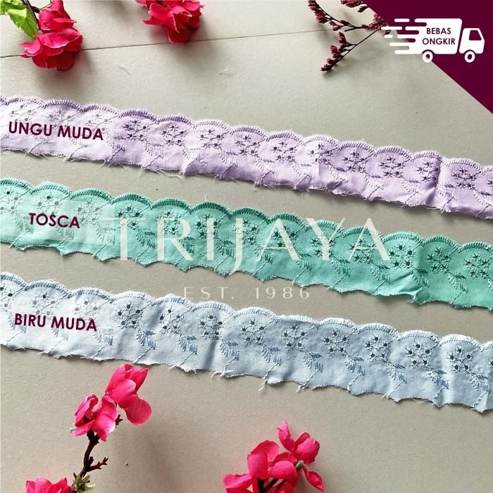 

(Expert) Trijaya Renda Katun Lobang / Lubang 5 Lima Bunga - Besar (5 cm)