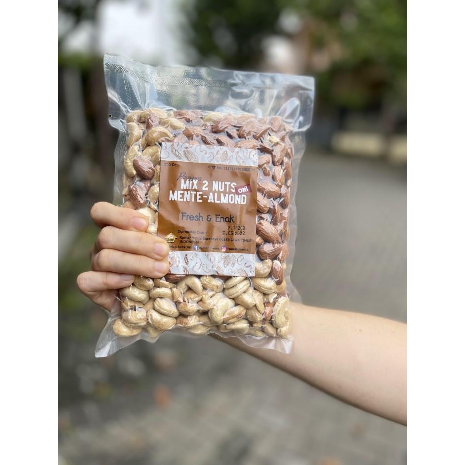 

(Expert) TRAIL MIX KACANG MEDE KACANG METE DAN KACANG ALMOND 500GR