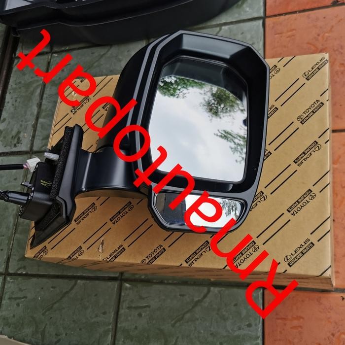 Spion Komplit Original Hiace Premio 2019- Kode 071