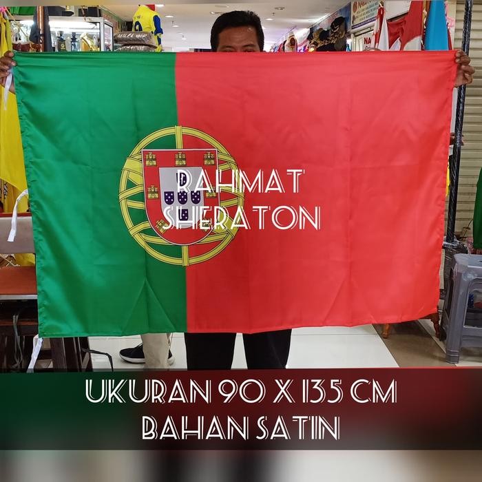 

Terlaris bendera negara portugal bahan satin ukuran 90 x 135 cm SALE