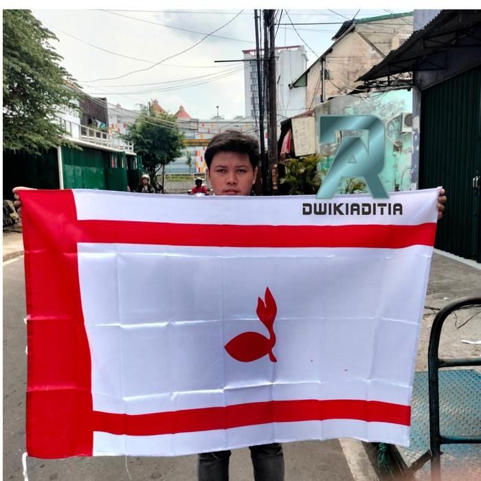 

Terlaris Bendera Bahan Satin Tunas Kelapa 90x135cm SALE