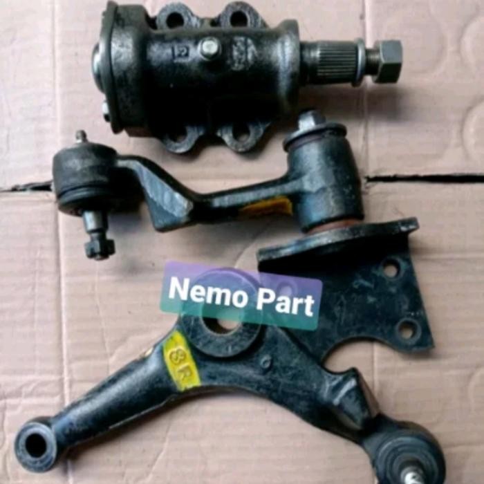 Idle Arm Housing Bellcrank Kanan Kiri Mitsubishi L300 Original Komplit