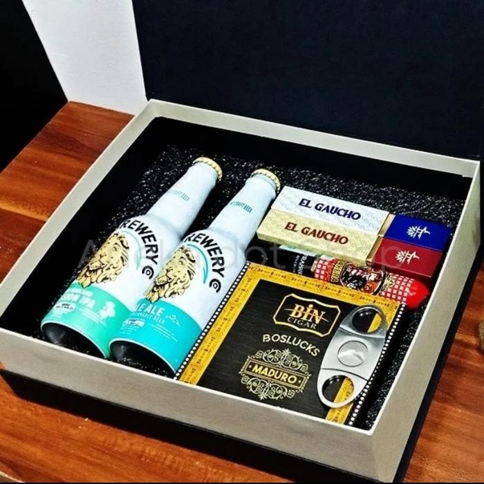 

Kado Hadiah Natal / Imlek / Luxury Birthday Hampers Beer Cigar Set