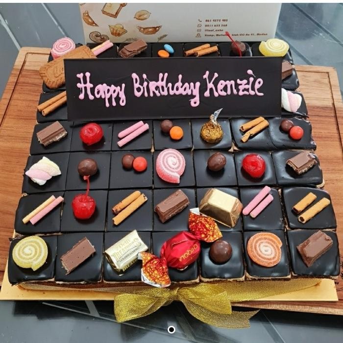 

Birthday Chocolate Cake / Kue Potong Coklat / Bitesize Chocolate Cake