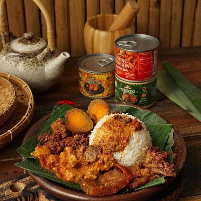 

Gdh Gudeg Kaleng Bagong Jogja Dapur Yu Djum Oleh2 Khas Jogja Aneka Rasa 300gr