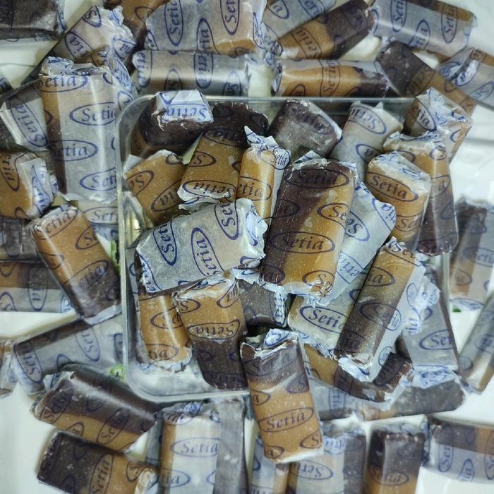 

Dodol garut 1kg original kemasan enak manis Cemilan Food Chocolate Snack