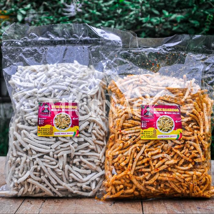 

[Bundling 500g] Stik Basreng Viral Asli Bandung Enak, Renyah & Bikin Nagih, 500g Pedas & 500g