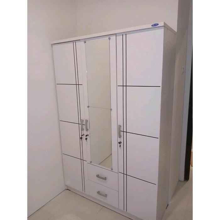 Lemari Pakaian 3 Pintu Arlida LLBP (Laci Luar)