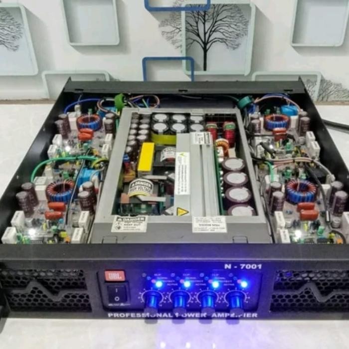 Power Ampli Custom Untuk Subwoofer 18 inch *