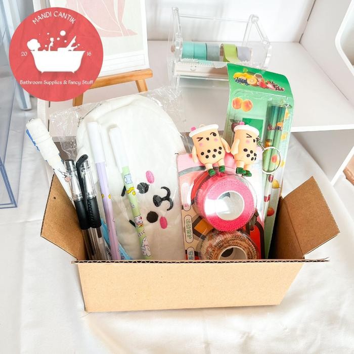 

TERLARIS Paket Ukur Box ukuran 20*20 cm alat tulis Stationery Sekolah Kantor Penghapus Penghapus