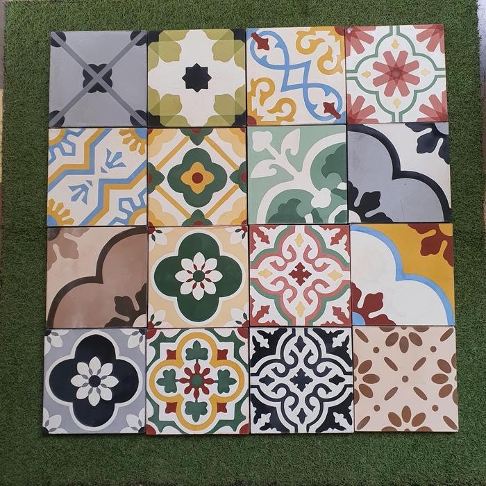 Ubin / Tegel Klasik Motif 20x20 *