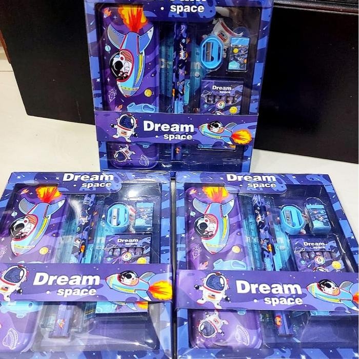 

Lucky Cat - 5 In 1 Set Stationery Alat Tulis Sekolah Set Stationery Tempat Sil Perlengkapan Sekolah