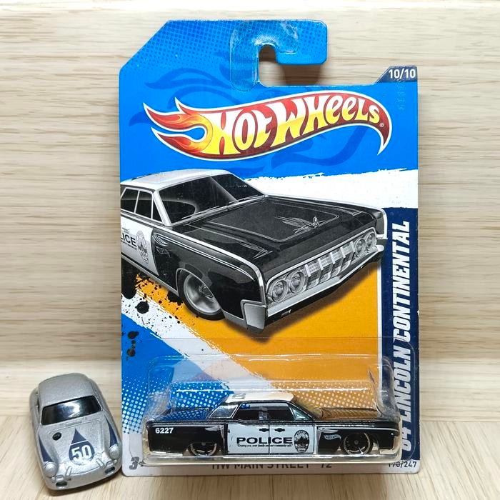 hot wheels lincoln continental Police hitam