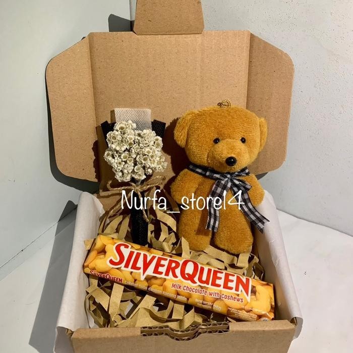 

Hampers Snack Box Giftbox/Kado Valentine/Kado Ulang tahun/Surprise/Hadiah Anniversary