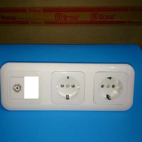 STOP KONTAK DOUBLE GANDA STOP 2 GANG PANASONIC + SOCKET TV PANASONIC